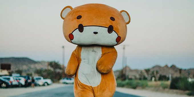 Bearsun whose alter ego is Jesse Larios who runs marathons for fun. Bearsun whose alter ego is Jesse Larios who runs marathons for fun.