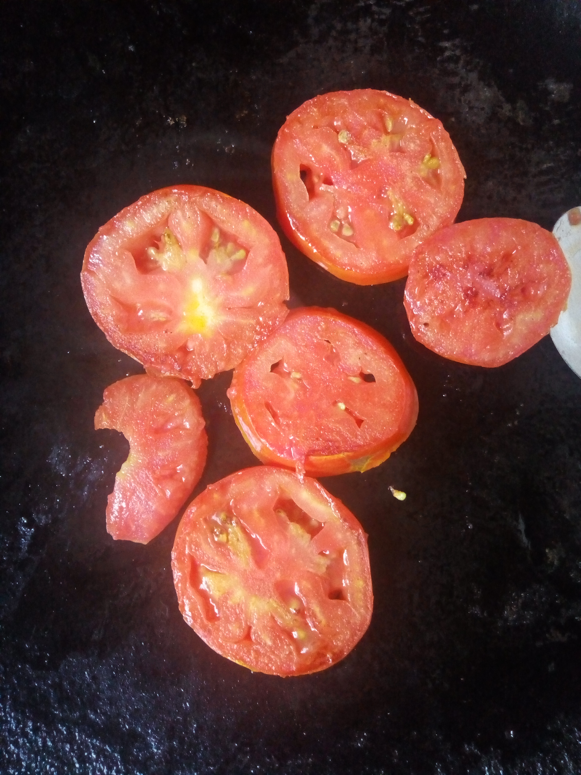 Fried tomatoes