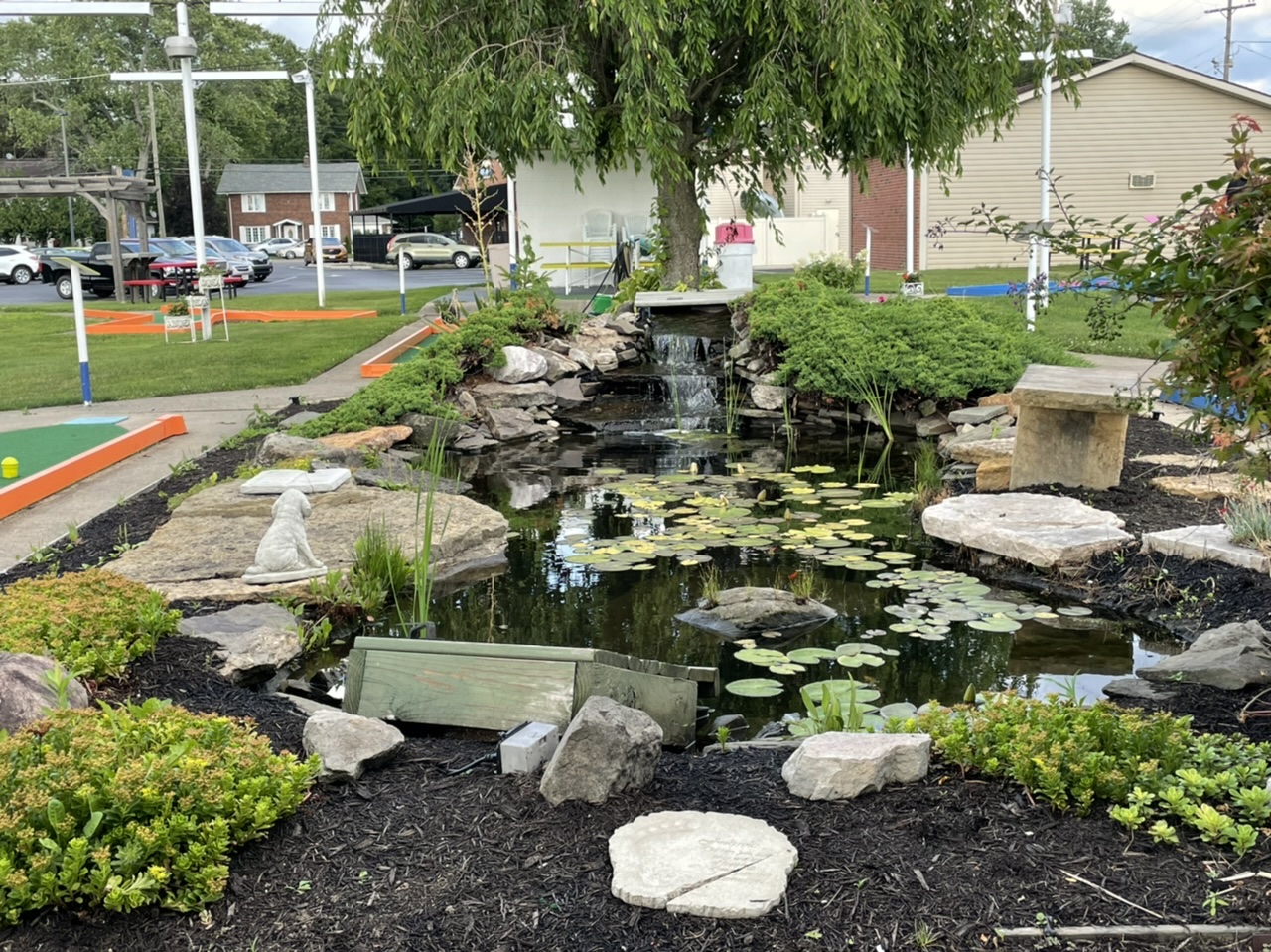 Gillooly Falls at the course in Newark, Ohio.  Photo taken by and the property of FourWalls.