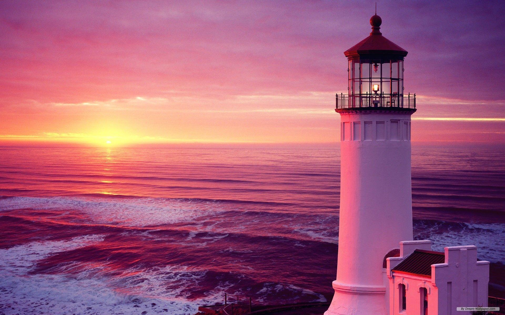 Free Lighthouse wallpaper