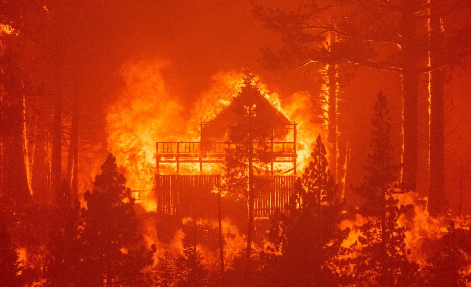 Caldor fire,Tahoe,wildfire,flame,weather Caldor fire,Tahoe,wildfire,flame,weather