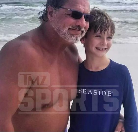 Pro wrestler Al Snow the real life savior of a young boy in a Florida beach Pro wrestler Al Snow the real life savior of a young boy in a Florida beach