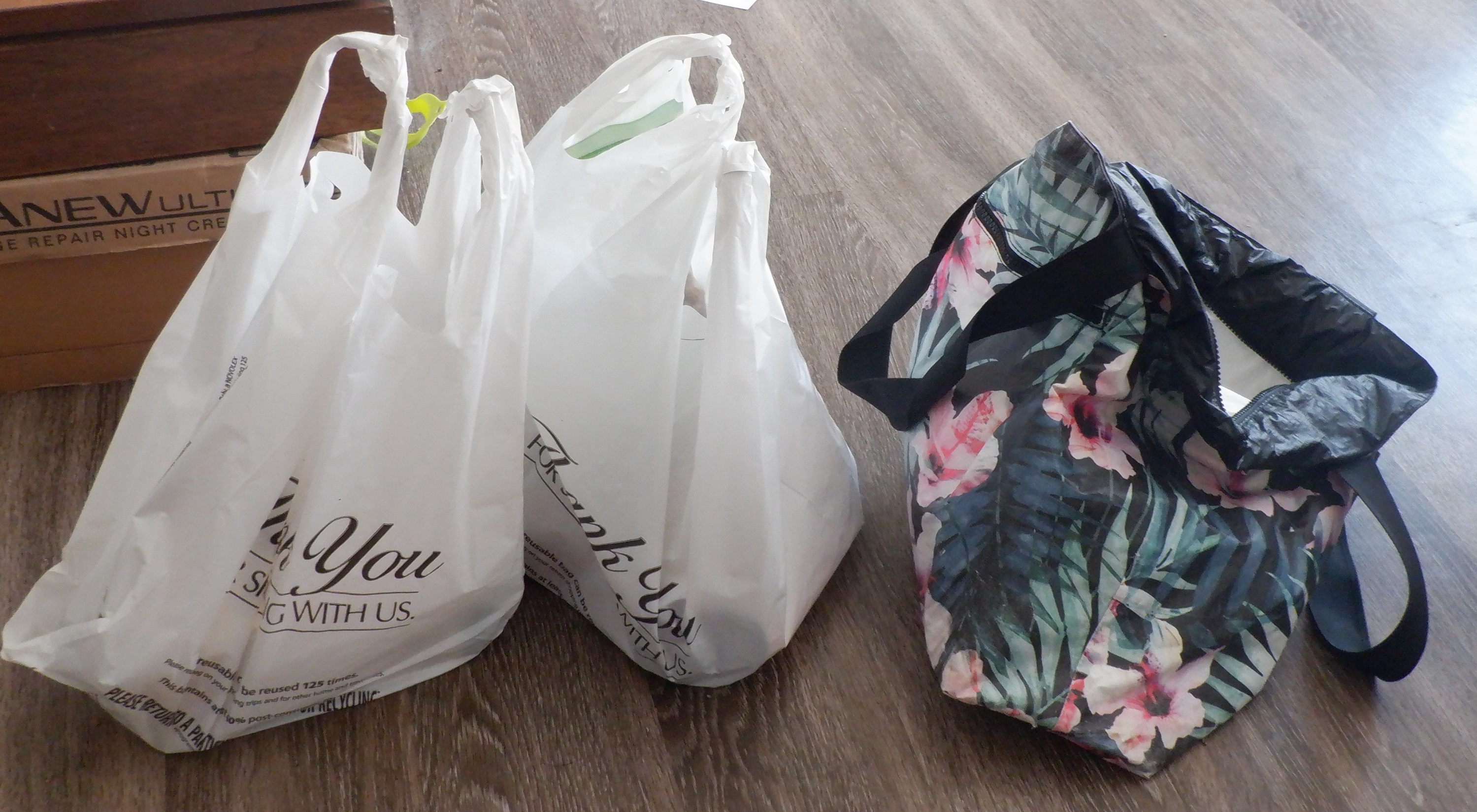 Photo I took of my grocery bags Photo I took of my grocery bags