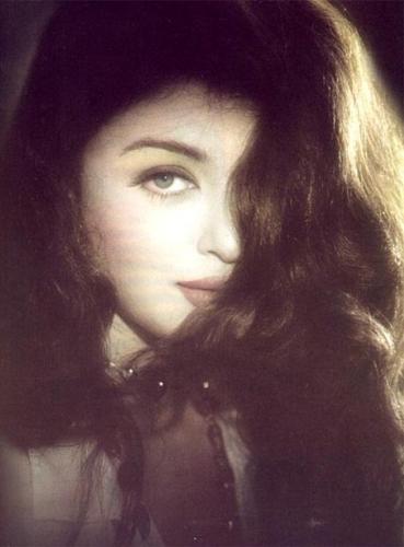 Aishwarya Rai - Aishwarya Rai