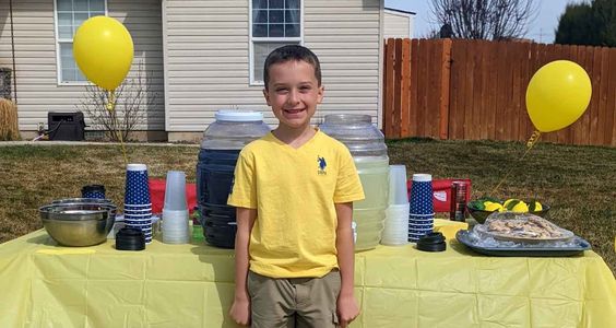 Boise Idaho 9 year old boy Ben Miller raise money for cats in animal shelter. Boise Idaho 9 year old boy Ben Miller raise money for cats in animal shelter.