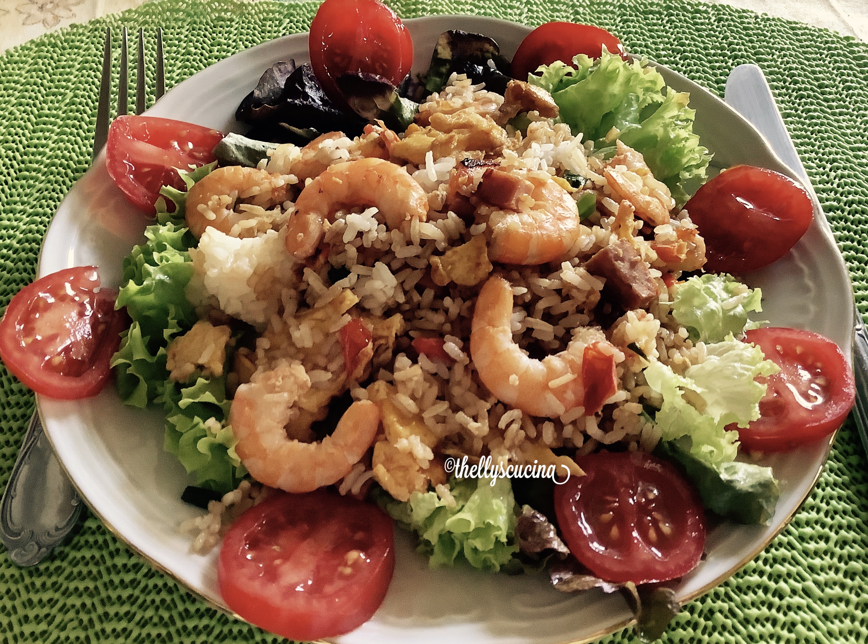 Fried rice with shrimps 