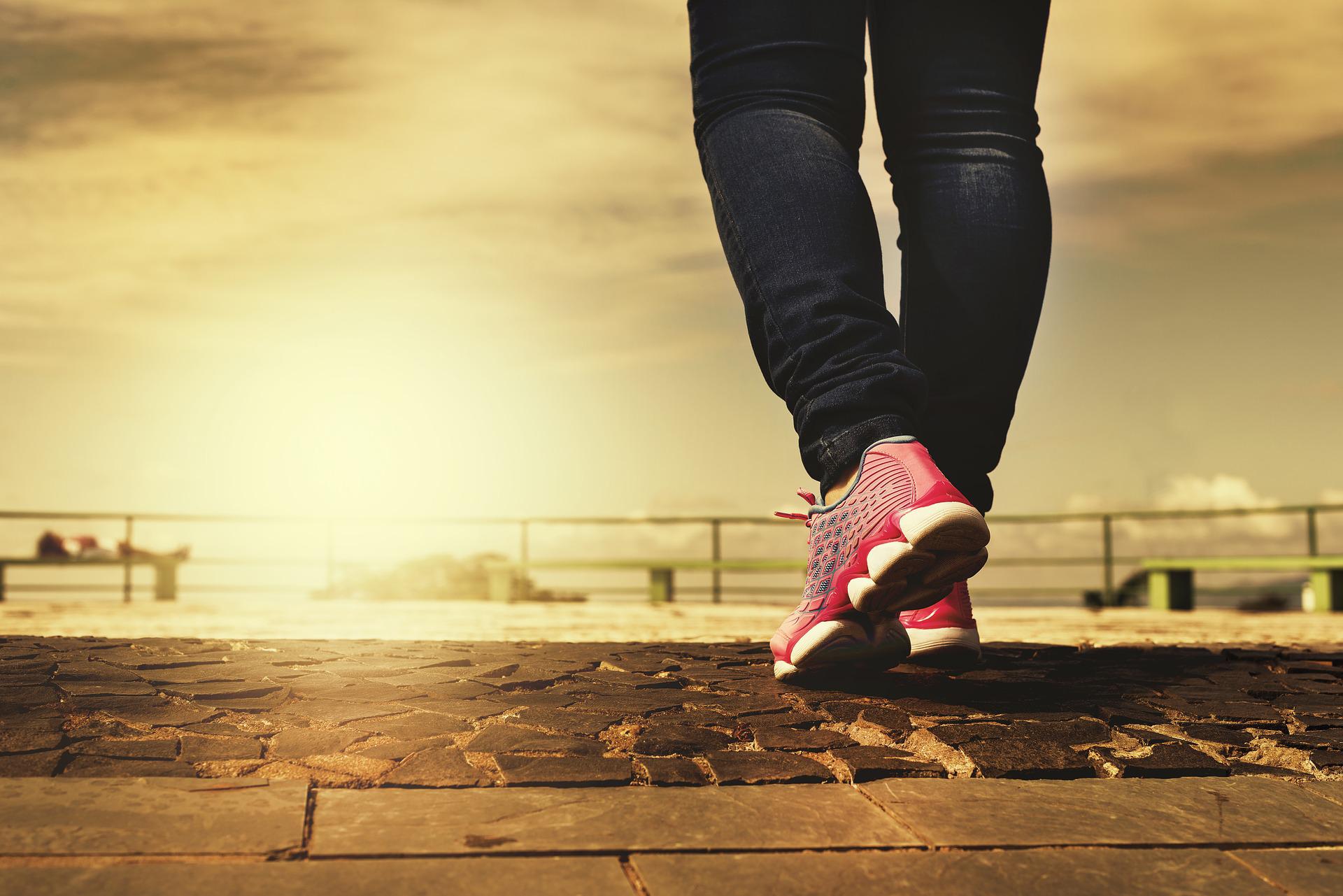 https://pixabay.com/photos/legs-shoes-walking-walk-path-2635038/ https://pixabay.com/photos/legs-shoes-walking-walk-path-2635038/