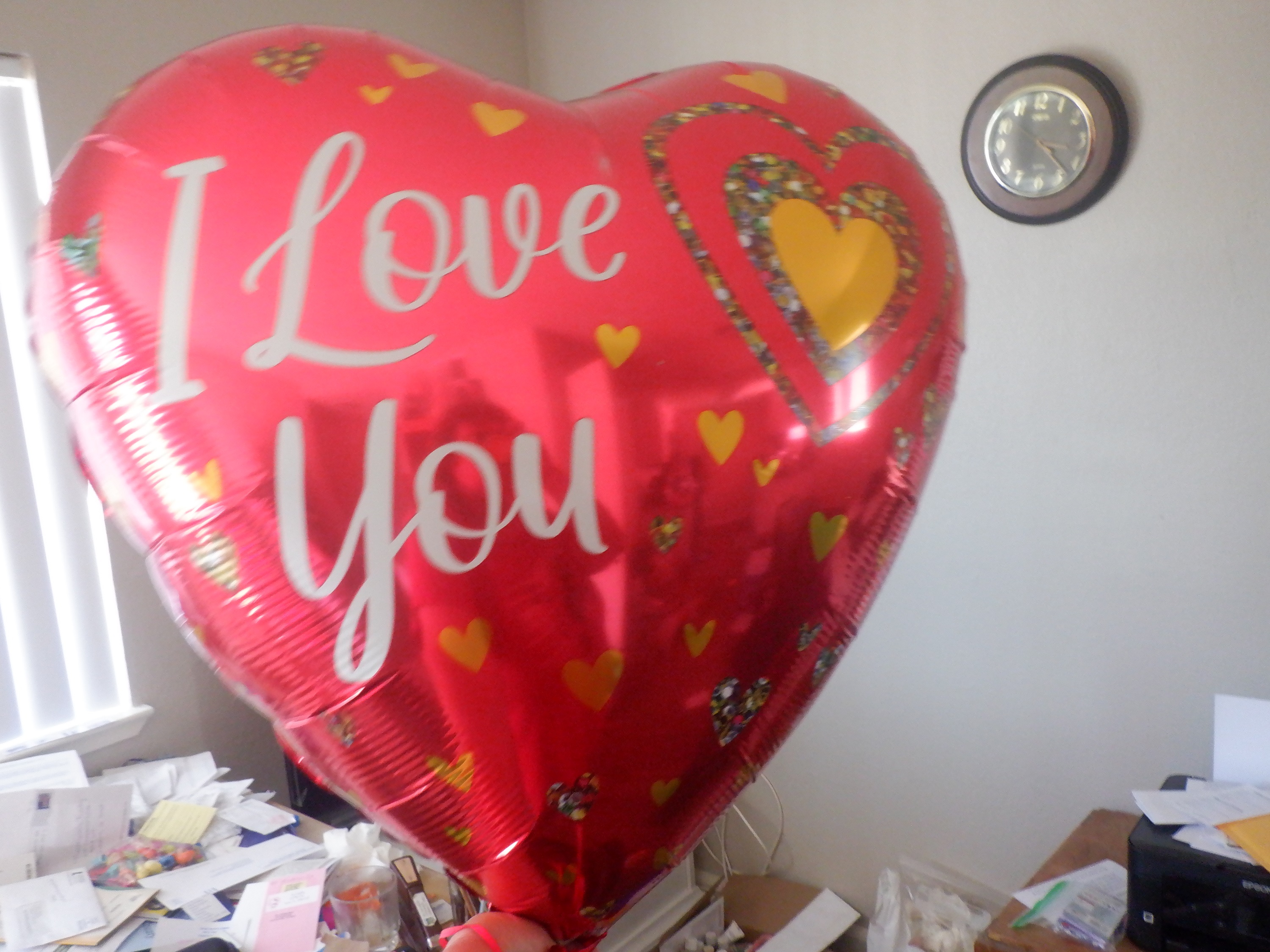 Photo I took of the balloon I was given by my little friend. Photo I took of the balloon I was given by my little friend.