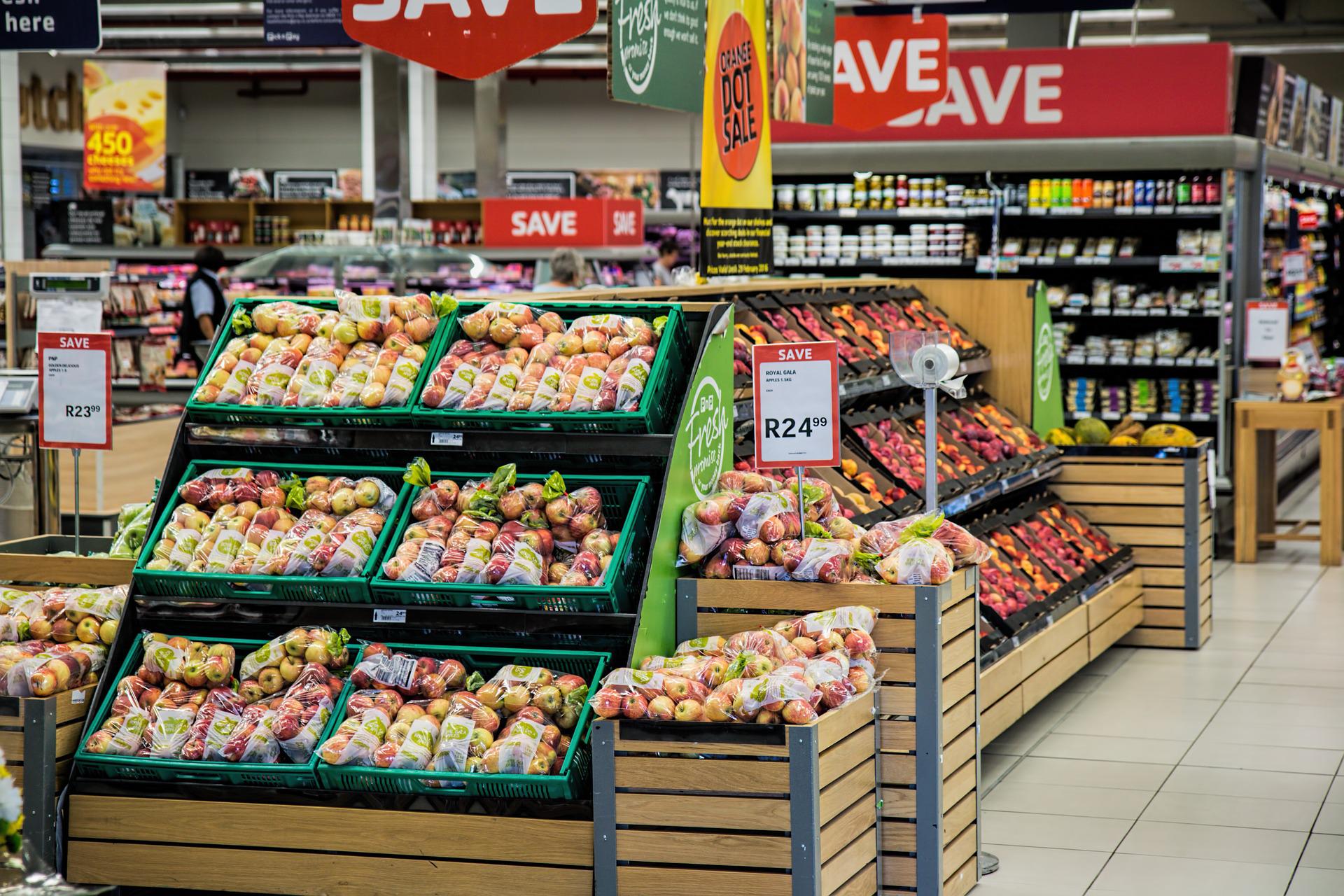 https://pixabay.com/photos/grocery-shopping-supermarket-1232944/ https://pixabay.com/photos/grocery-shopping-supermarket-1232944/