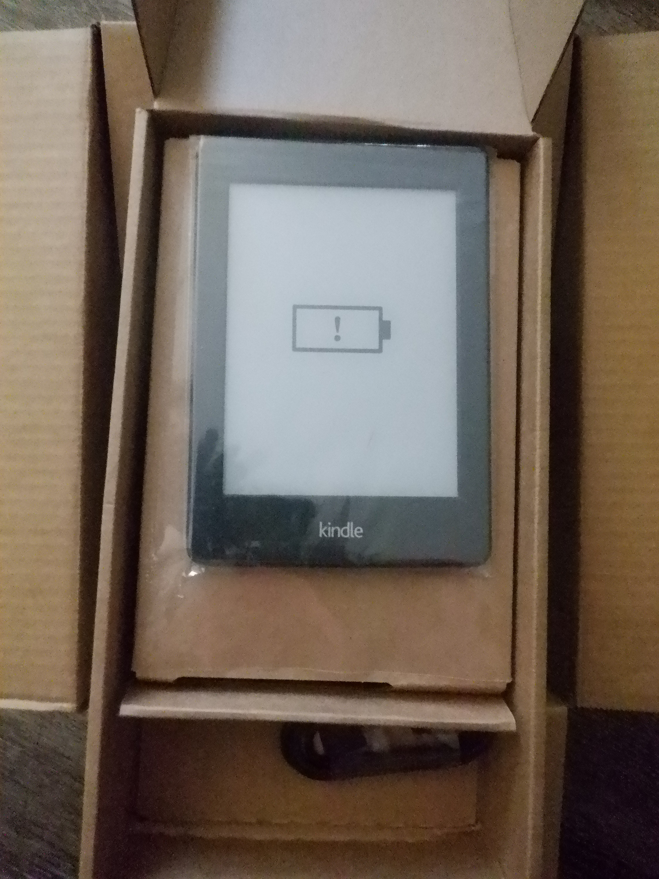 Photo I took of the open box with the Kindle in it