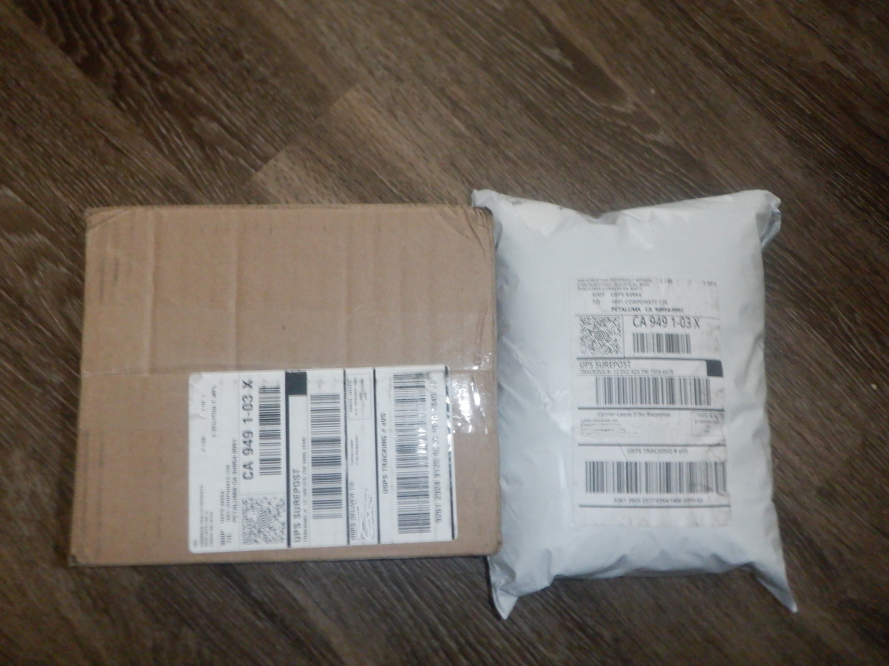 Photo I took of the packages I received while typing my previous post Photo I took of the packages I received while typing my previous post