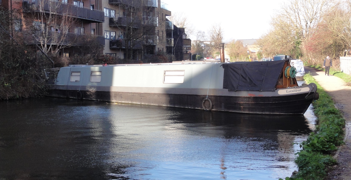 Boat blocks canal Boat blocks canal