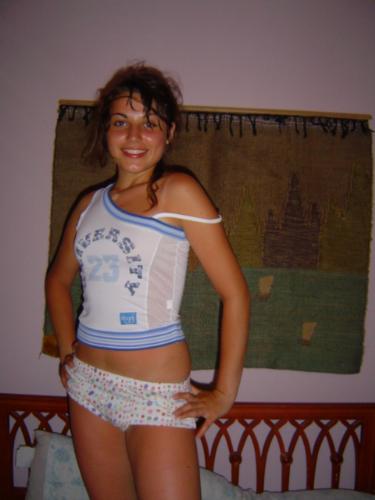 I LIKE ME - HOW CAN I BE SO CUTE? I`M VERY HAPPY WITH MY BODDY