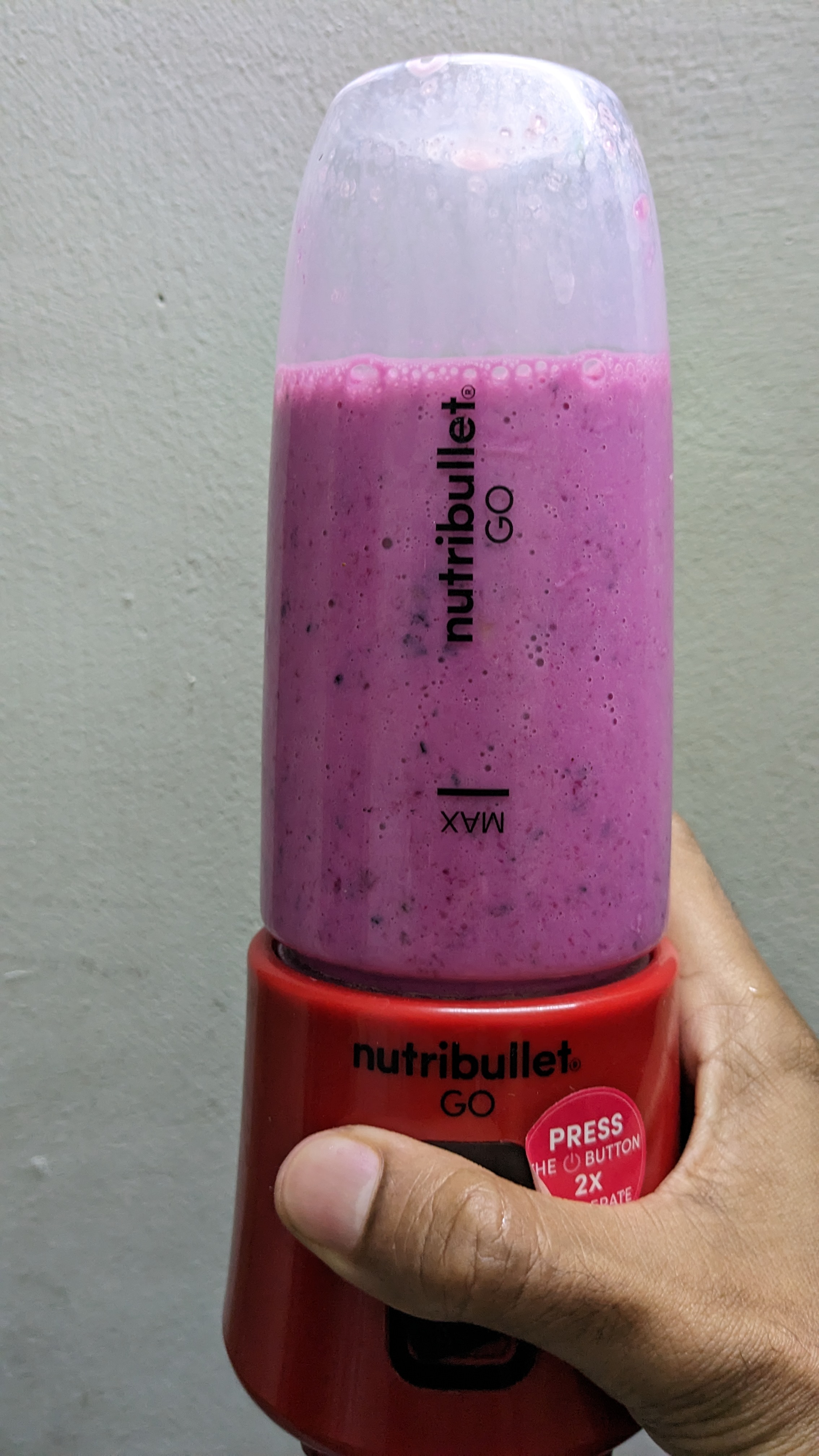 Dragonfruit and banana smoothie Dragonfruit and banana smoothie