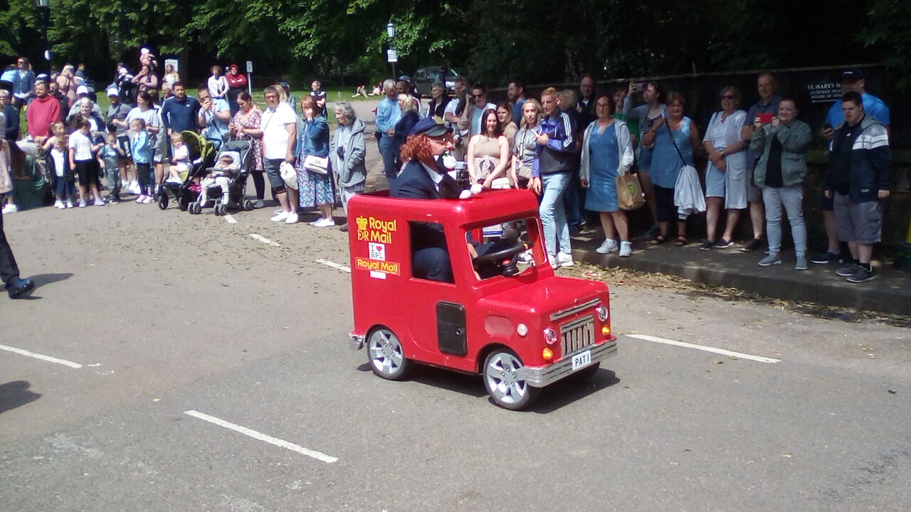 Postman Pat? Postman Pat?