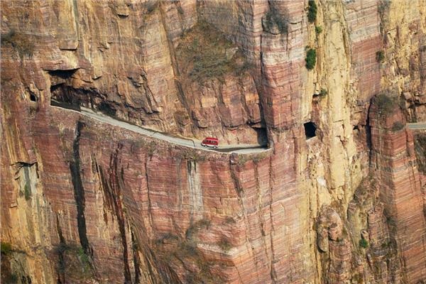 discussion,china,road