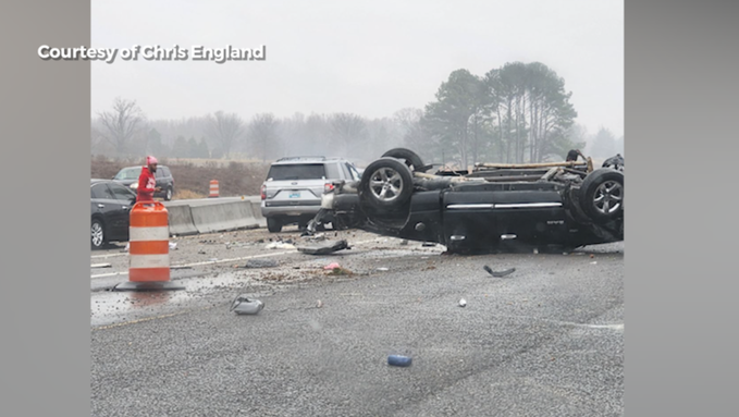 Auto accident in Roberson County Tennessee