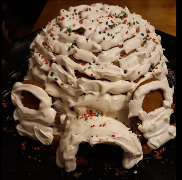 Gingerbread house igloo Gingerbread house igloo
