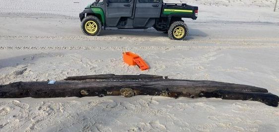 A large chunk of wood that may have been part of a sunken ship winds up in Maryland