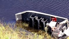 Airboat driver rescue 10 people who were in the water in Florida. 