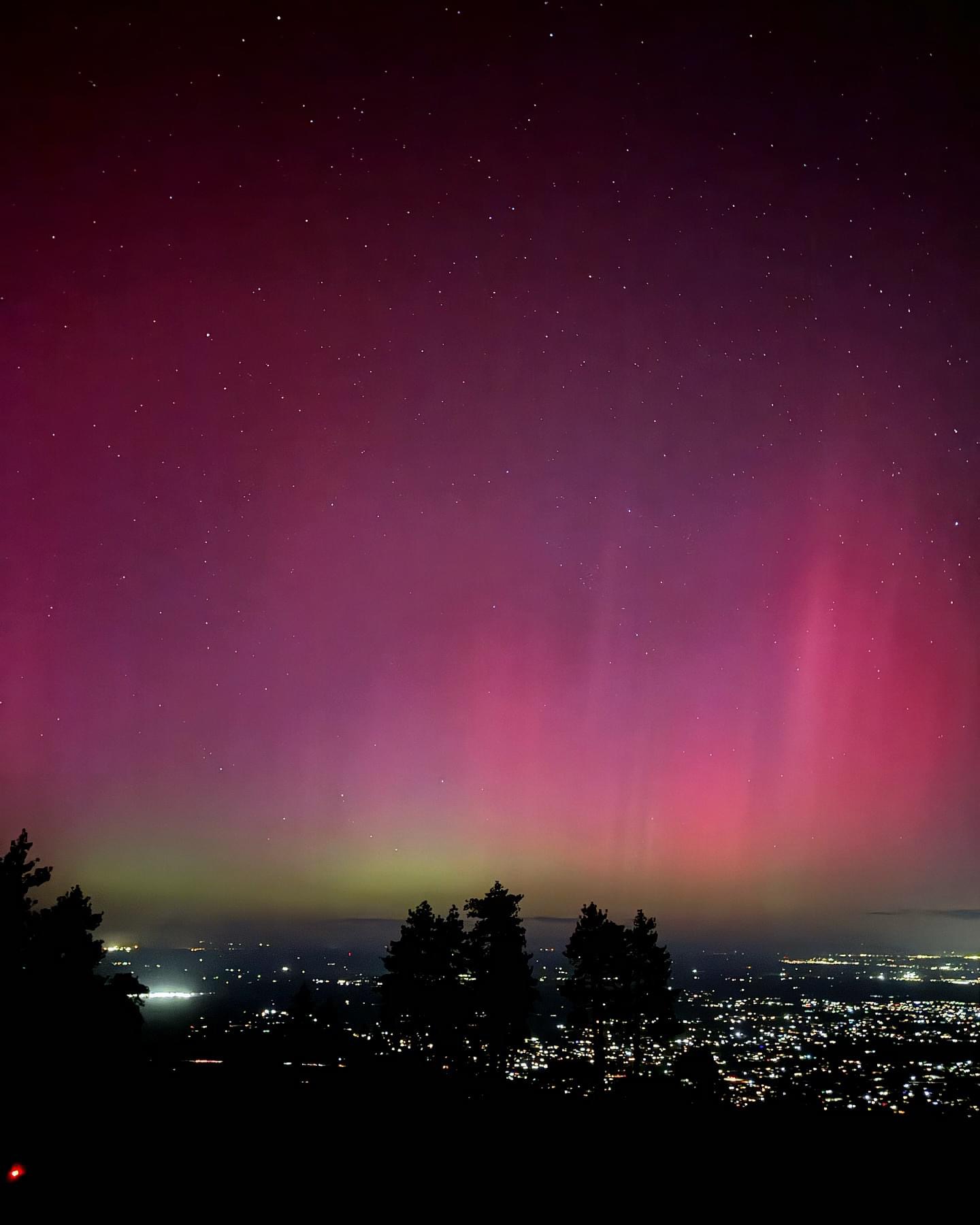 Aurora Borealis, Southern California, Mountains, Desert