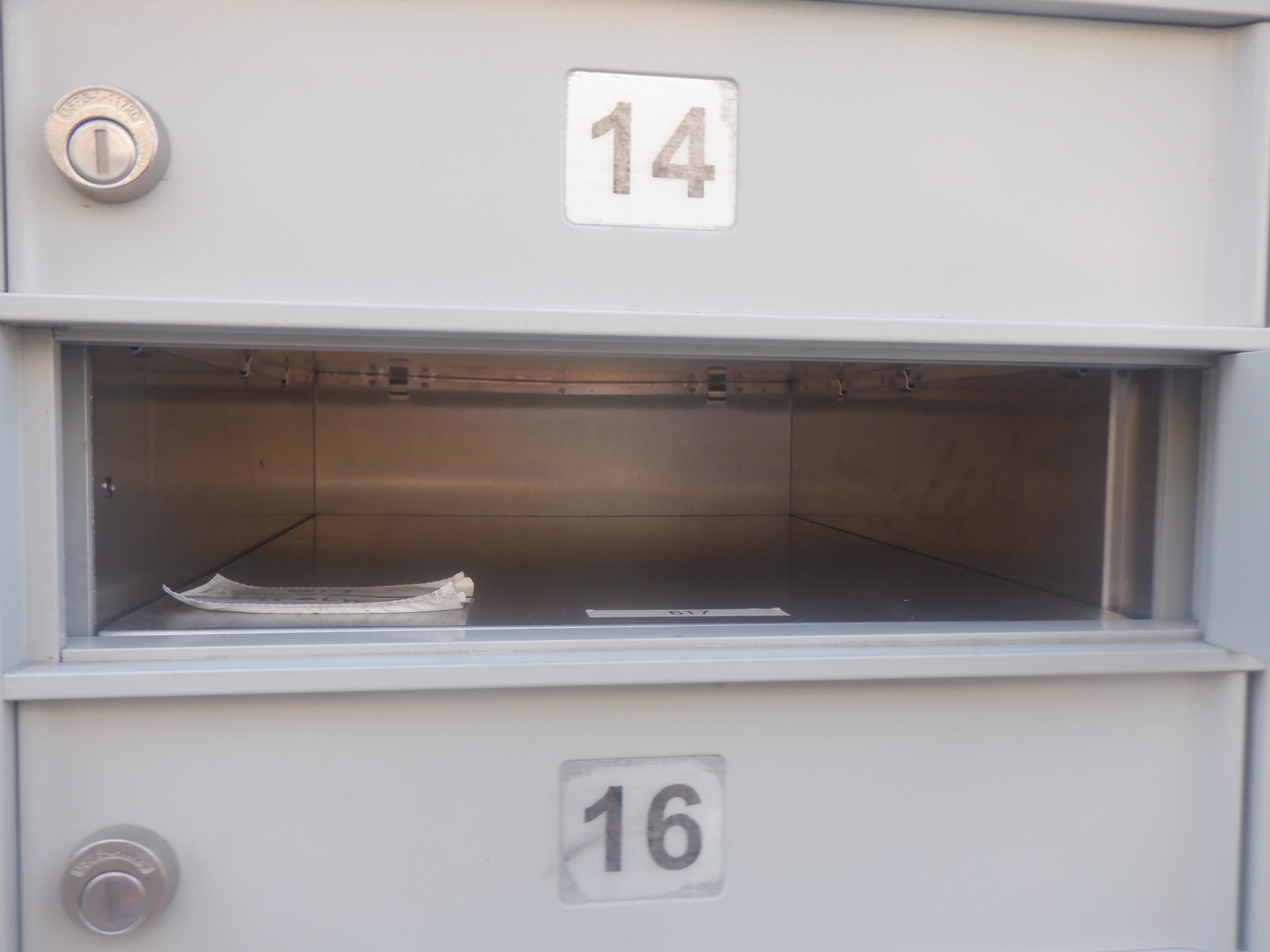 Photo I took of my empty mailbox 11-8-23