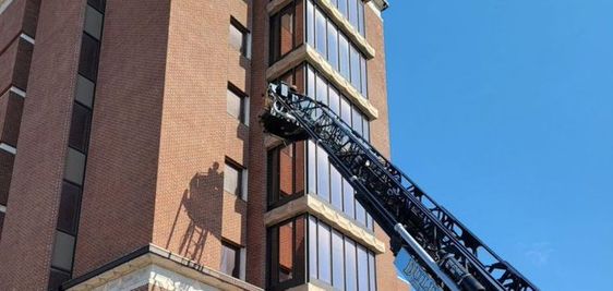 Duluth Firefighters rescue a cockatiel that was on a window ledge Duluth Firefighters rescue a cockatiel that was on a window ledge
