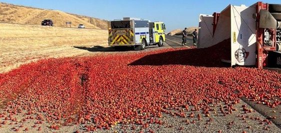 Truck accident in Patterson California spills tomatoes on Interstate 5 