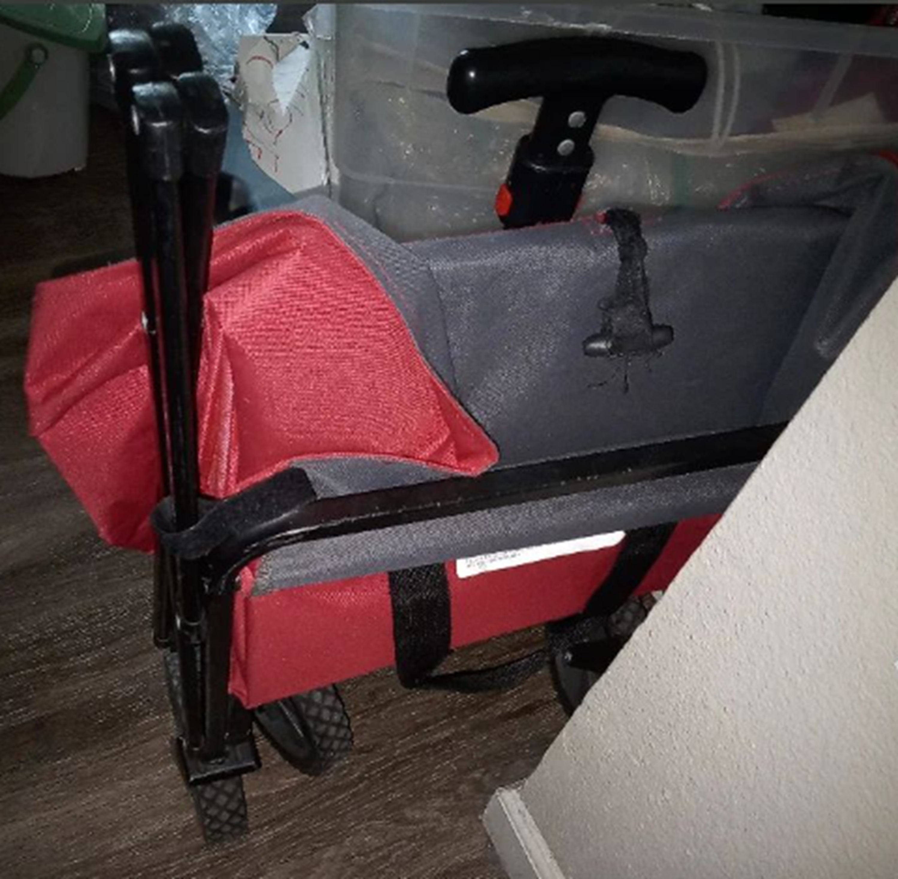 Photo I took of the folding wagon borrowed from neighbor Photo I took of the folding wagon borrowed from neighbor