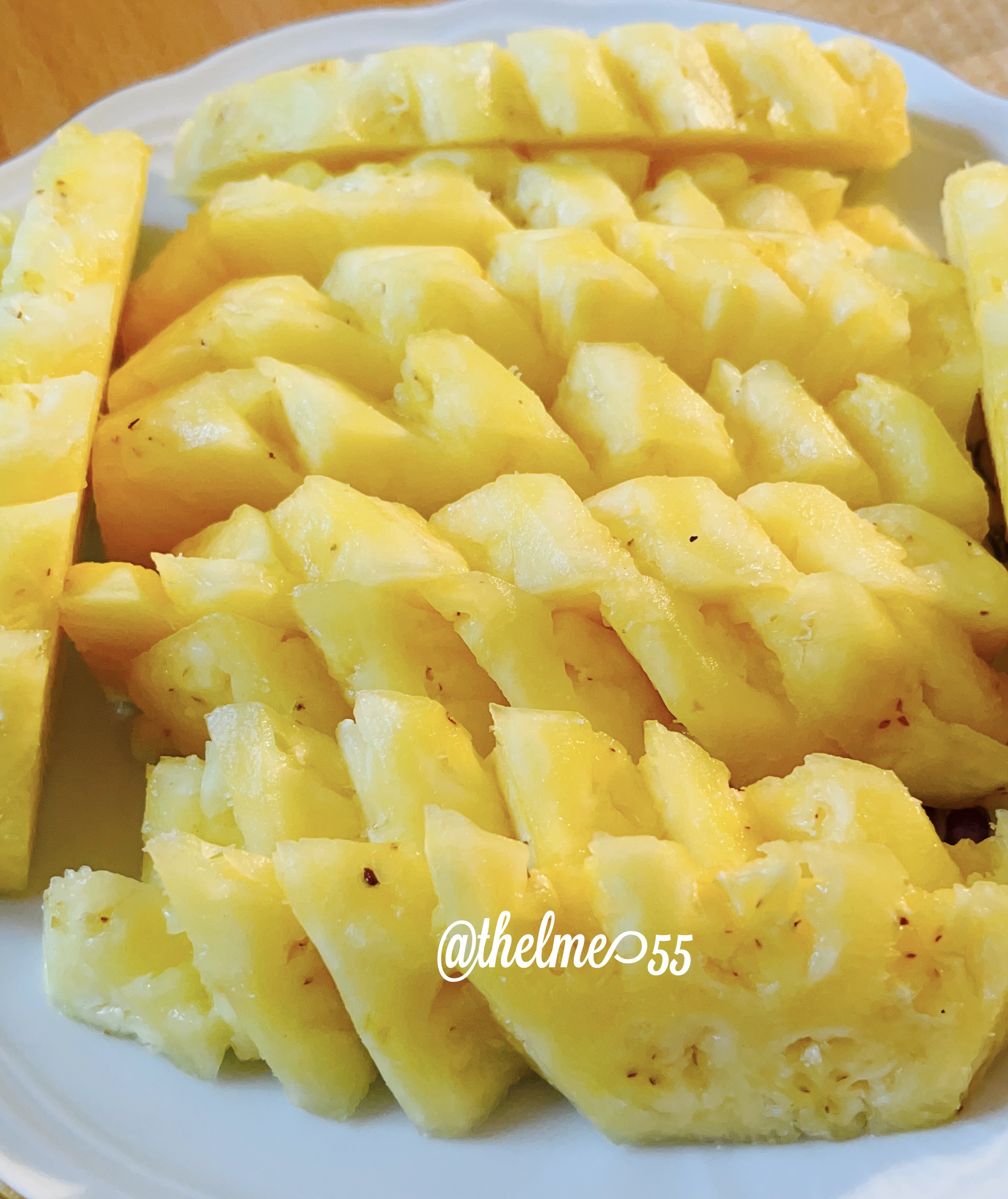 Pineapple slices