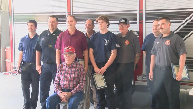 Williamson County Firefighters save the life a senior man in Illinois.