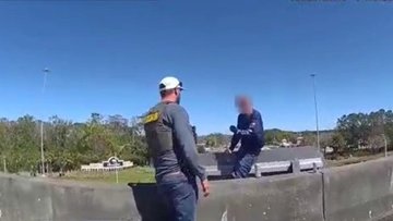 Flagler County Sheriff&#039;s Office Deputy convinces a homeless man to seek help.