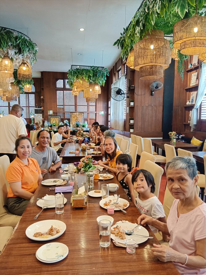 With my husband and sisters-in-law and their grand daughters