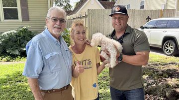 A deputy with the SBSO returns a lost dog to her owner in Chalmette LA.