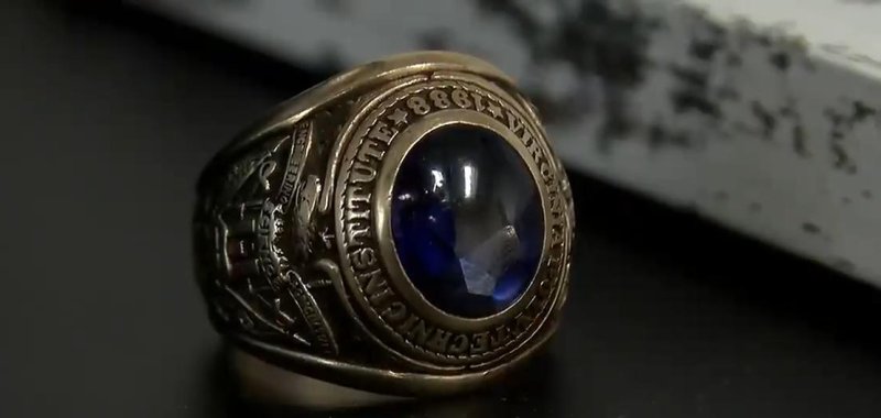 Class ring returned to the granddaughter of the deceased in North Carolina