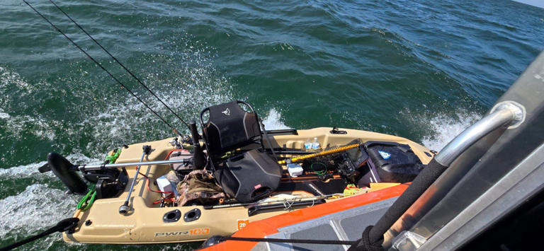 USCGGL rescues a kayaker in trouble in Lake Erie Ohio