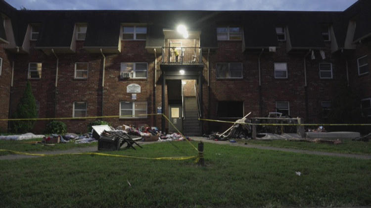 Louisville detective assists persons who were inside an apartment fire  