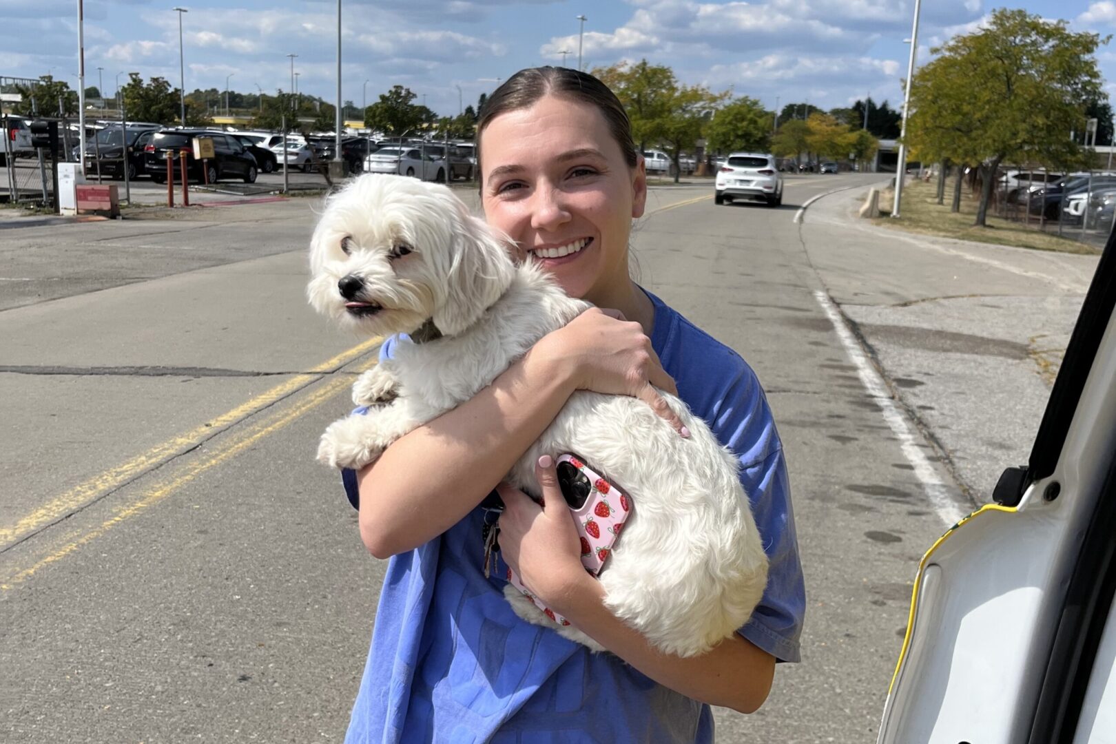 Kaylynn and her pet in a Pittsburgh airport