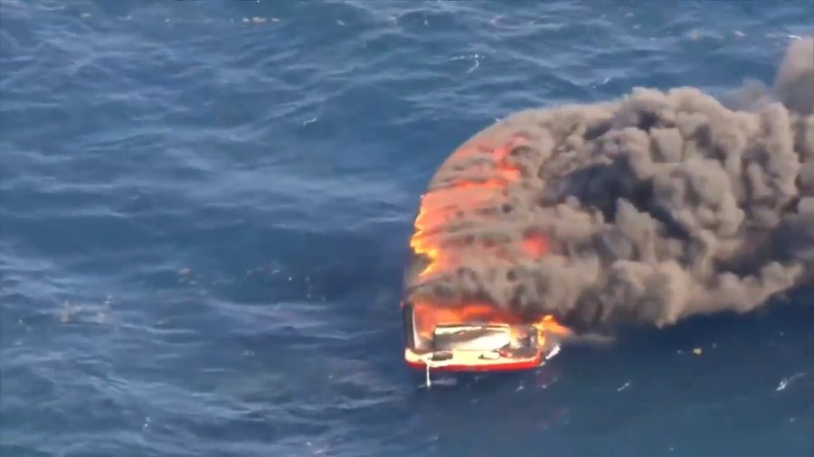 Boat on fire in Hollywood Florida