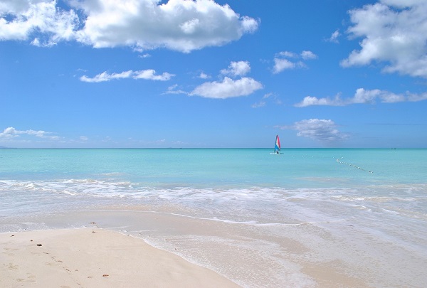 free use image from Pixabay https://pixabay.com/photos/caribbean-beach-sea-sand-antigua-2011386/