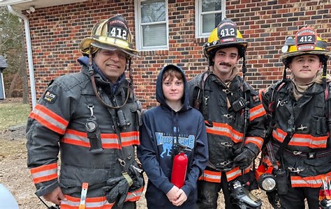Virginia teenager uses a fire extinguisher to put out a fire on Saturday