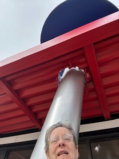 Selfie with the pushpin.