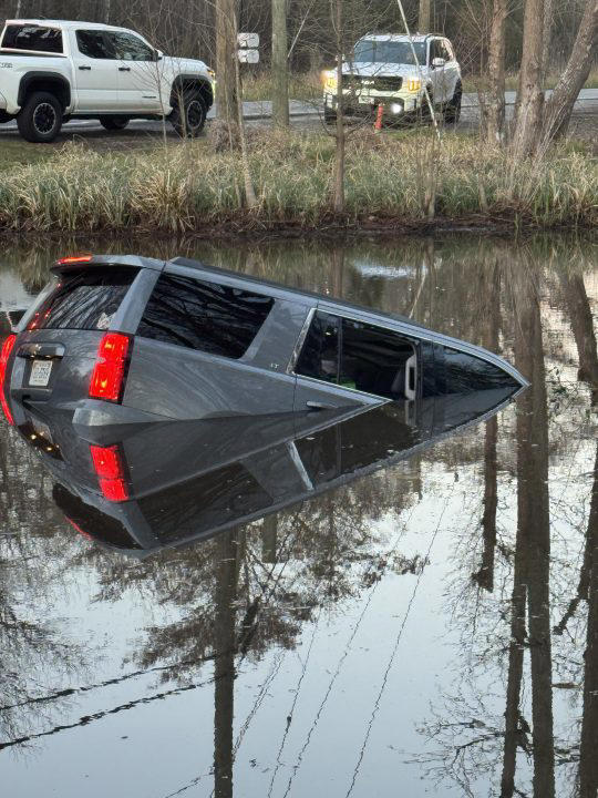 Auto accident in Chesapeake Virginia where a stranger rescued a driver