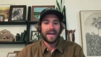 Lucas Taub a hero who saved a young girl who was in the Pacific Ocean Lucas Taub a hero who saved a young girl who was in the Pacific Ocean