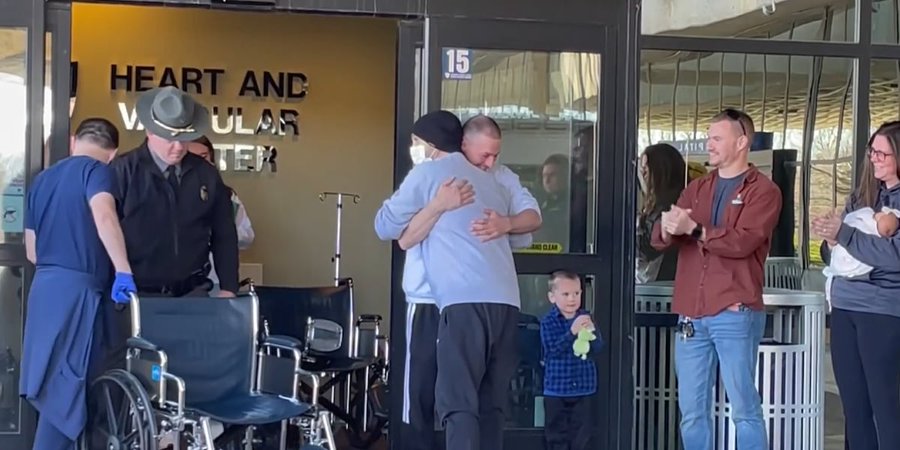 A police officer in Rossford Ohio donates a kidney to a fellow officer in Toledo 