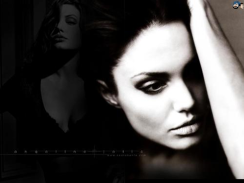 Angelina Jolie - Angelina Jolie