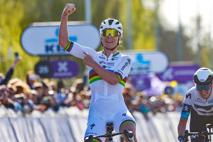 Lotte wins Strade Bianche 2024! Lotte wins Strade Bianche 2024!