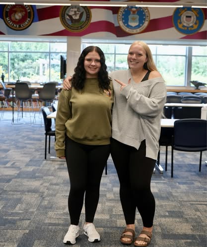 Alexis Smith (L) and a school district officer in Pennsylvania Alexis Smith (L) and a school district officer in Pennsylvania