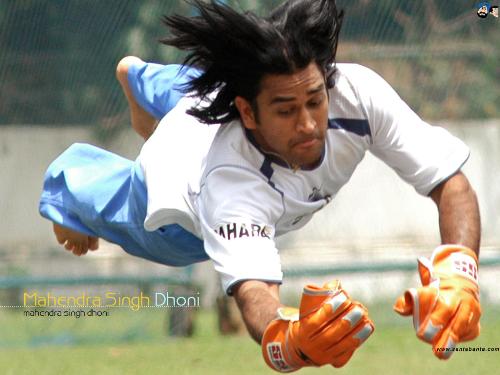 mahendra 8 - One Of The Greatest aND Blaster Of Cricket Is 'Mahendra Dhoni' Of India Who Plays Chasing Awesome With Opponents If U Wannna See Cool Side Preview Of Him Then Watch This iMAGES