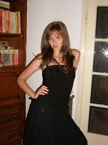 black me - this was when i had my hair cut...this was my new hair style...:D